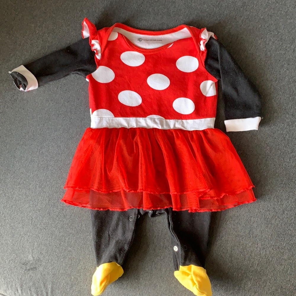 Minnie Mouse Girls Onesie size 3-6M